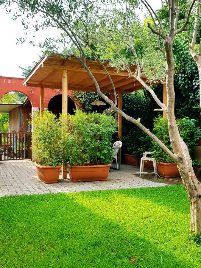 B&B Welcome Pedara Bagian luar foto