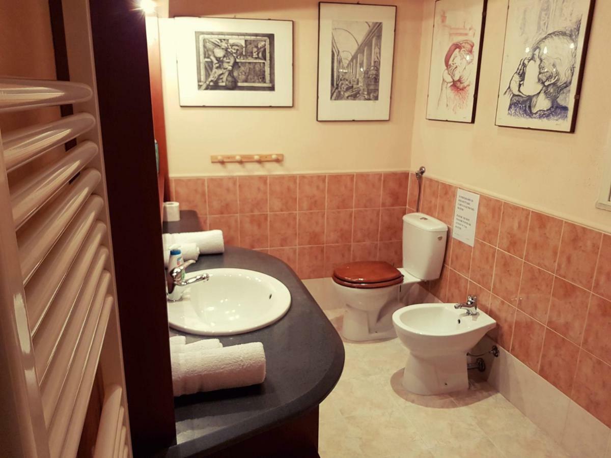 B&B Welcome Pedara Bagian luar foto